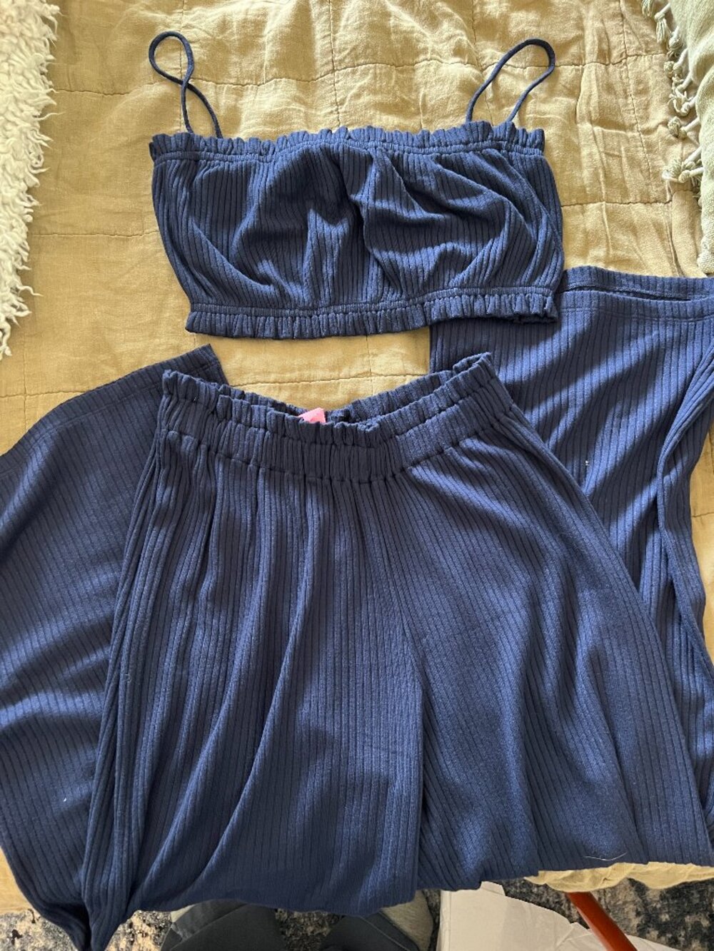 Reformation navy crop top and pants set, Size S